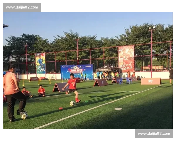 高清足球赛事直播APP下载指南畅享全球赛场精彩即时比分数据分析权威解说 - 副本 (22) - 副本 - 副本 - 副本